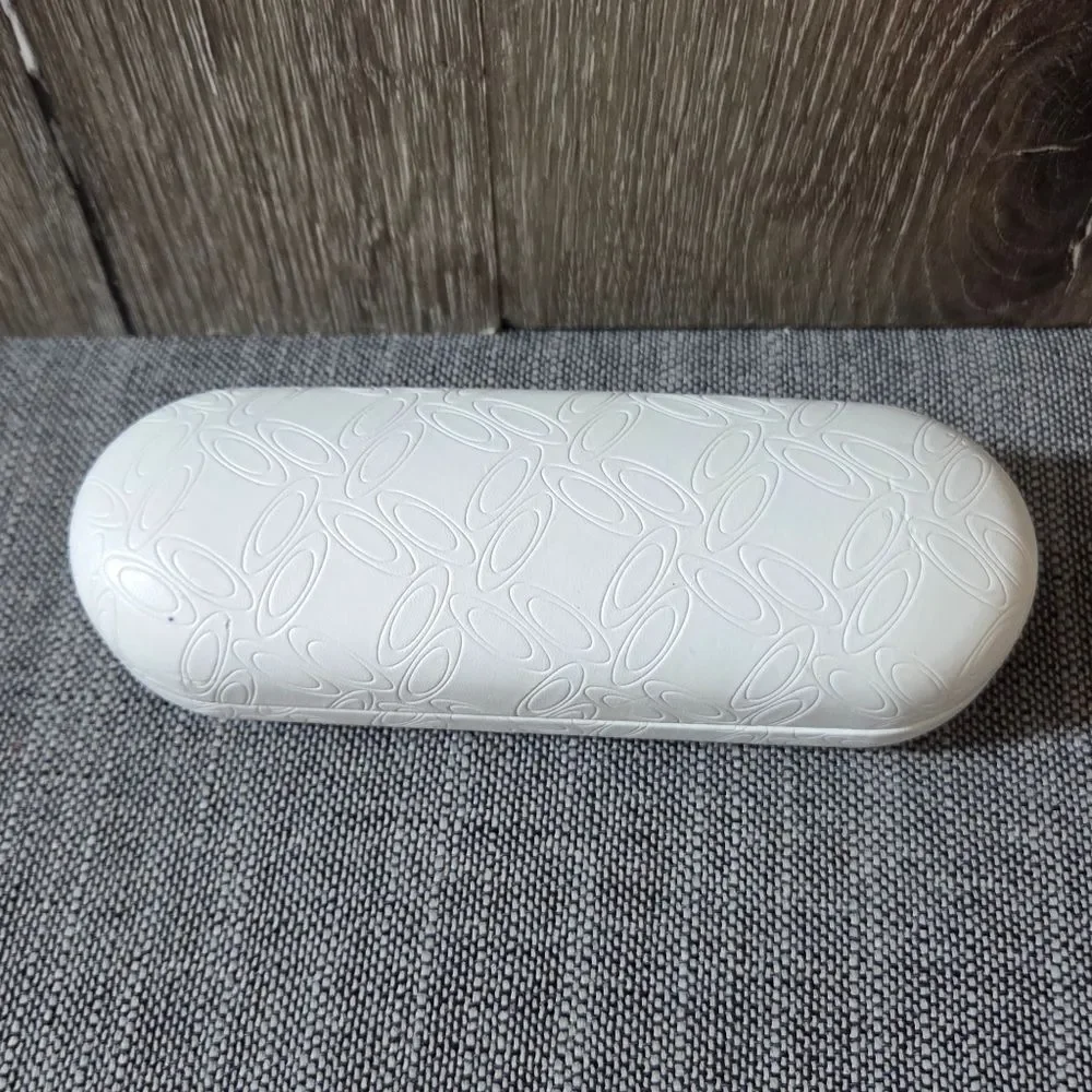 OAKLEY WHITE SUNGLASSES GLASSES HARD CLAM SHELL CASE